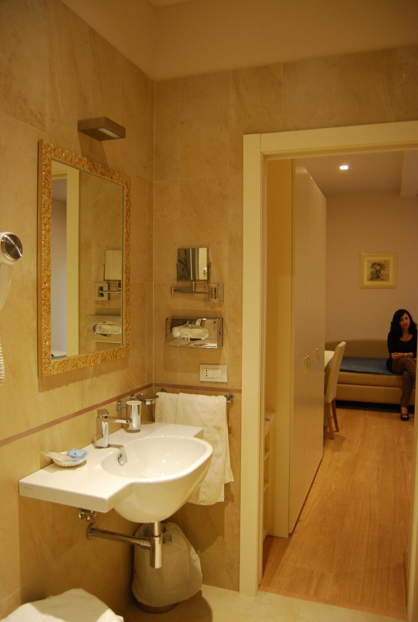 Hotel Bahia 산베네데토델트론토 외부 사진