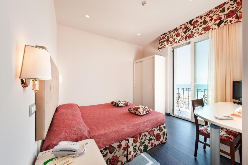 Hotel Bahia 산베네데토델트론토 객실 사진