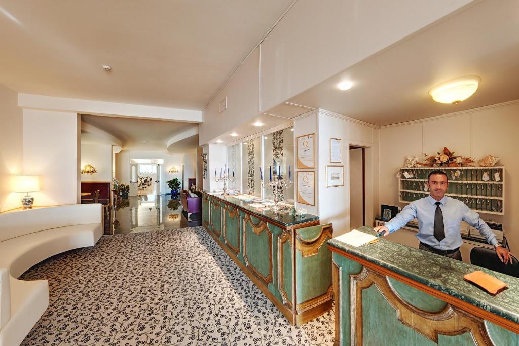 Hotel Bahia 산베네데토델트론토 외부 사진